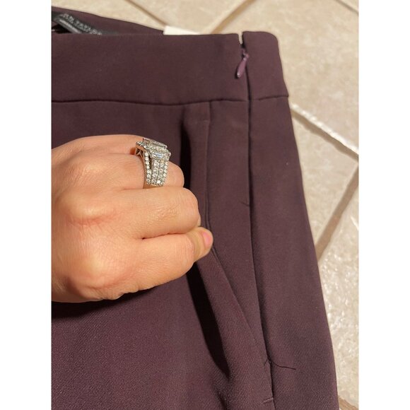 Ann Taylor Curvy Fit High Rise Ankle Pants Slim Leg Polyester/Spandex Plum 6P - Picture 8 of 16